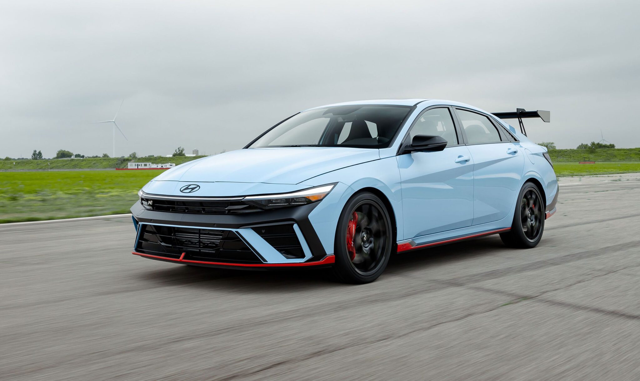 Hyundai prezintă modelul Elantra N TCR Edition la Los Angeles