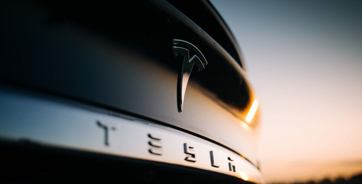 Tesla Europe registrations drop 36% in November